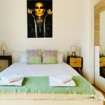 Massive Karli Loft - Over 130 Meters Floor Space - Home Theater Room - 4 Private Sleeping Areas - Best Location In Leipzig
