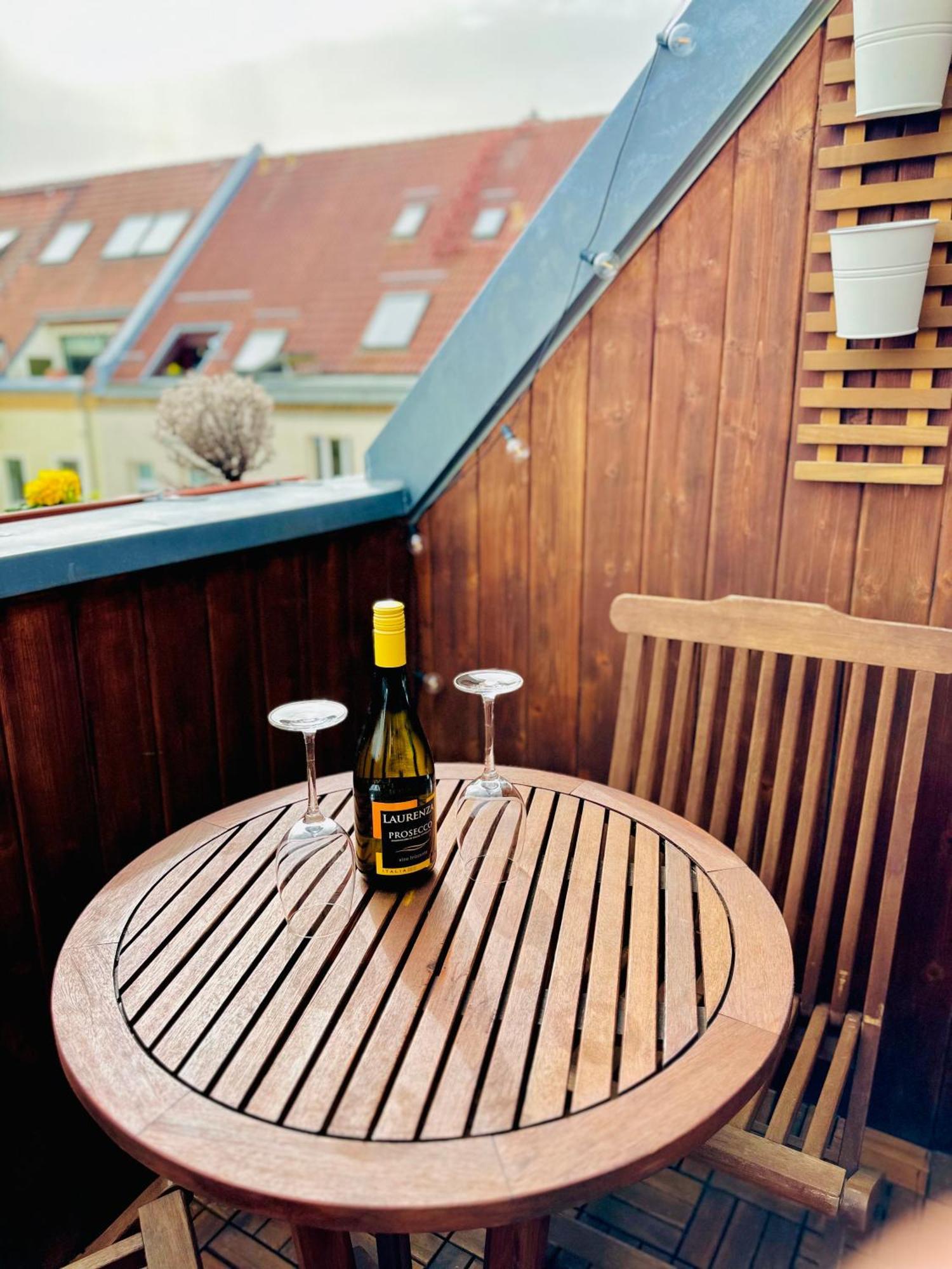 Massive Karli Loft - Over 130 Meters Floor Space - Theater - 4 Private Sleeping Areas - Location In Leipzig