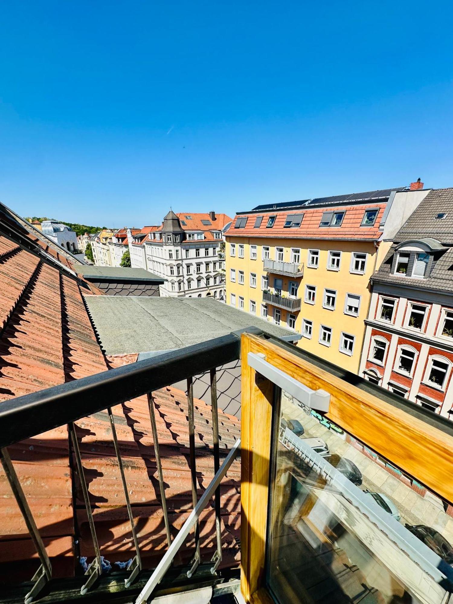 Massive Karli Loft - Over 130 Meters Floor Space - Theater - 4 Private Sleeping Areas - Location In * Leipzig